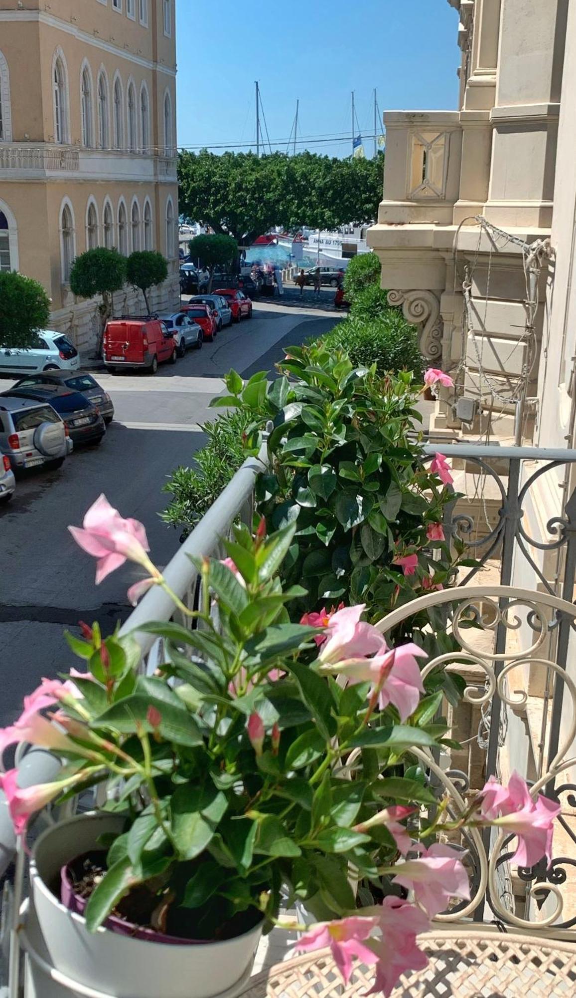 Ferienwohnung La Dimora Dei Mille Syrakus Exterior foto